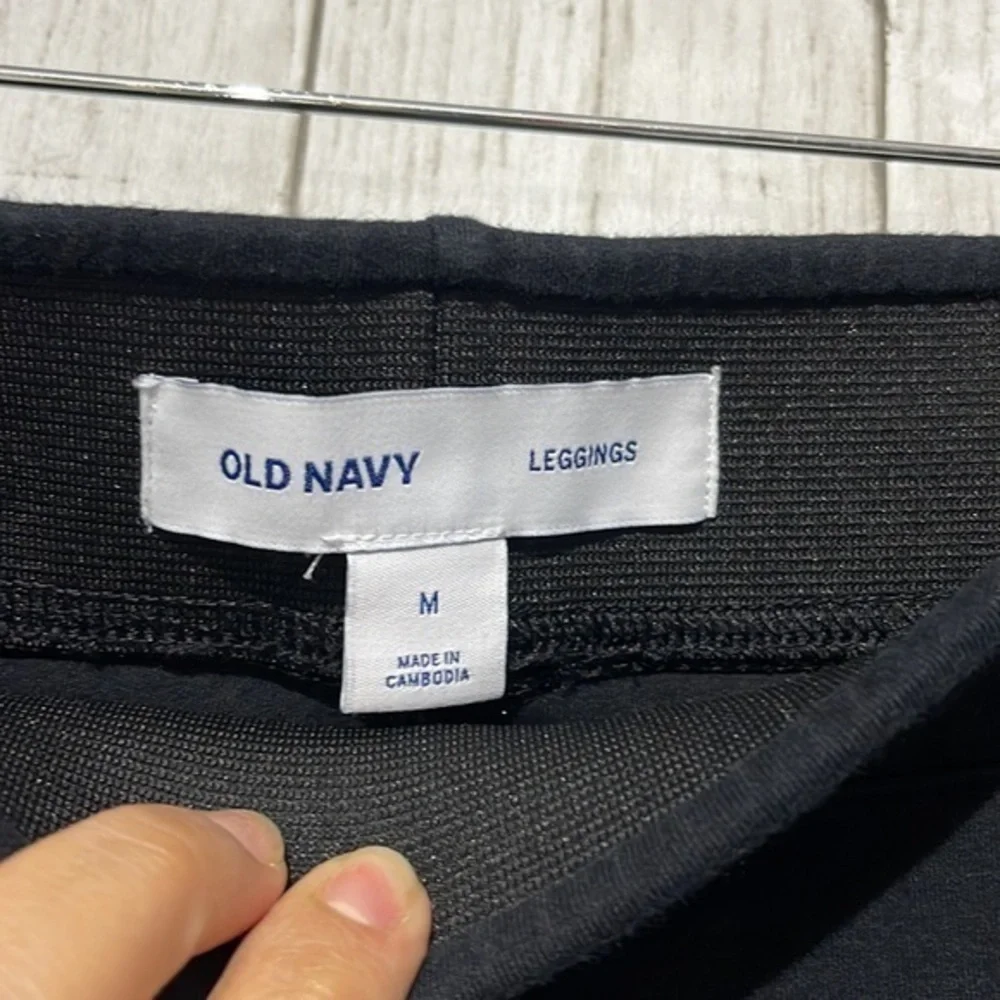 Old Navy‎ Black Athletic Leggings Womens Size M High Waisted Comfort Fit - Picture 3 of 6